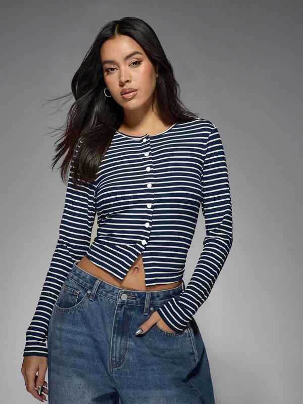 missguided MISSGUIDED Ribbed Knit Button Front Crop Top With Nautical Stripes