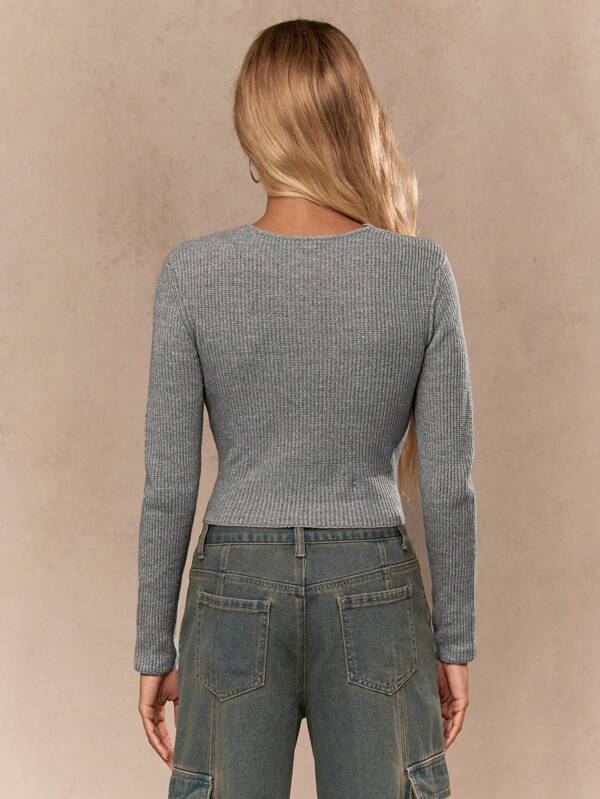 Missguided MISSGUIDED Ribbed Knit Cut Out Ring Detail Crop Long Sleeve Sweater