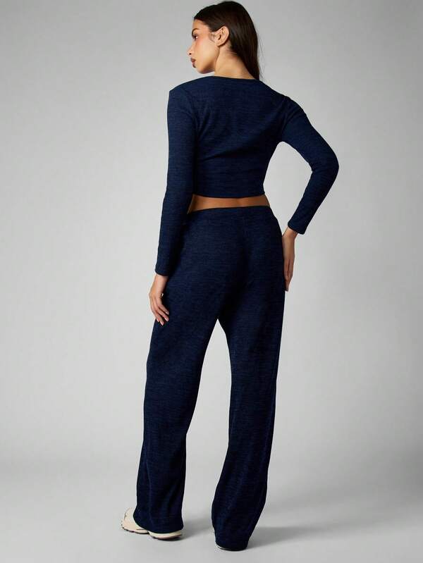 Missguided MISSGUIDED Ribbed Knit Long Sleeve Crop Top