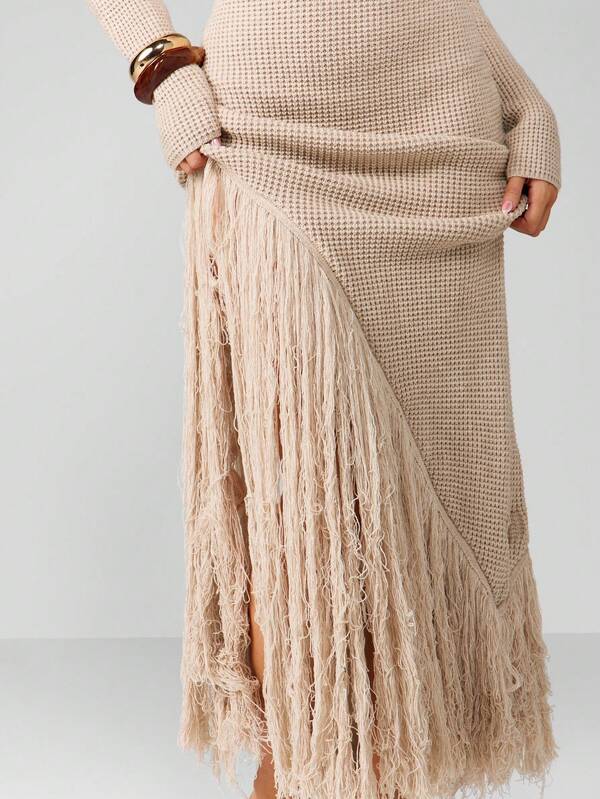 Missguided MISSGUIDED Ribbed Knit Maxi Dress With Fringe Hem