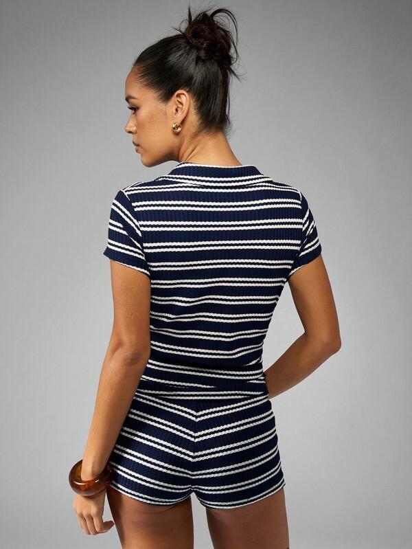 Missguided MISSGUIDED Ribbed Knit V Neck Polo With High Waist Shorts