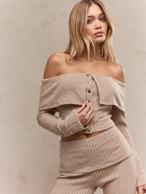 Missguided MISSGUIDED Ribbed Off Shoulder Crop Top With Flare Pants