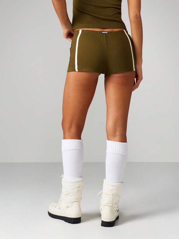 Missguided MISSGUIDED Ribbed Shorts With Side Stripe