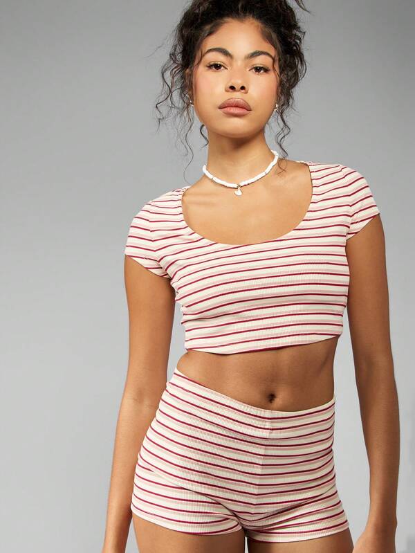 Missguided MISSGUIDED Ribbed Striped Short Sleeve Scoop Neck Fitted T-Shirt