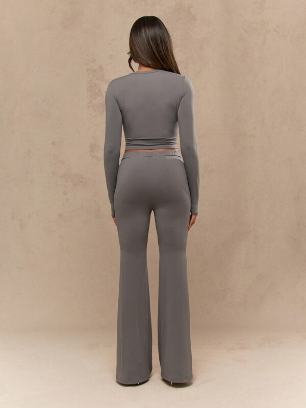 Missguided MISSGUIDED Round Neck Long Sleeves Crop Fitted Top And Flare Hem Pants Two Piece Co-Ord Set