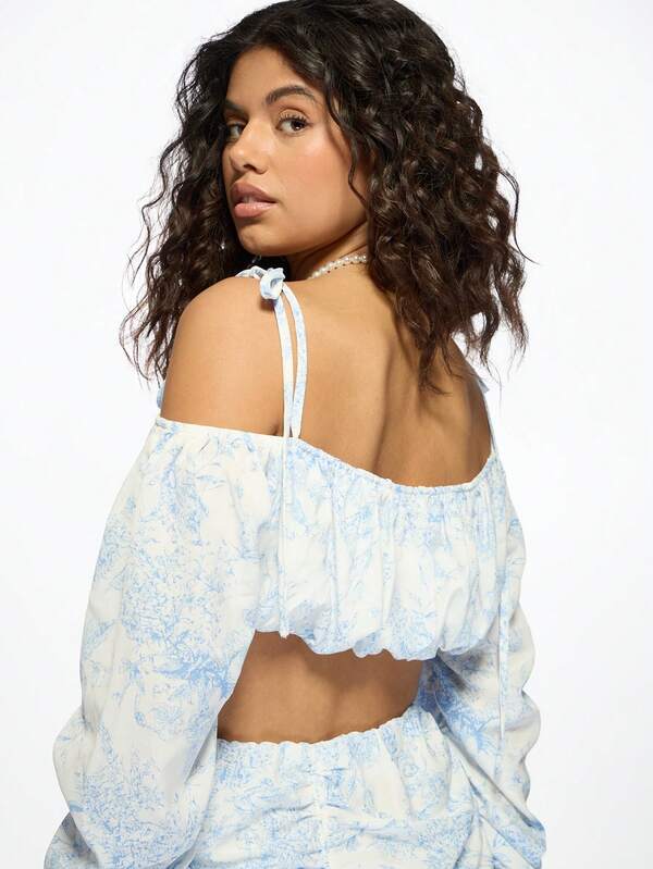 Missguided MISSGUIDED Ruched Mini Skirt Off-Shoulder Crop Top Two-Piece Outfits