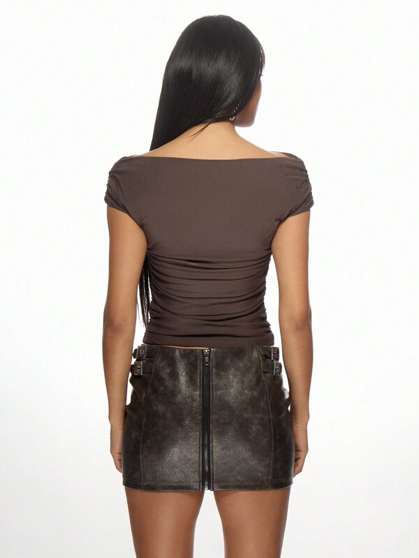 Missguided MISSGUIDED Ruched Off-Shoulder Short Sleeve Fitted T-Shirt