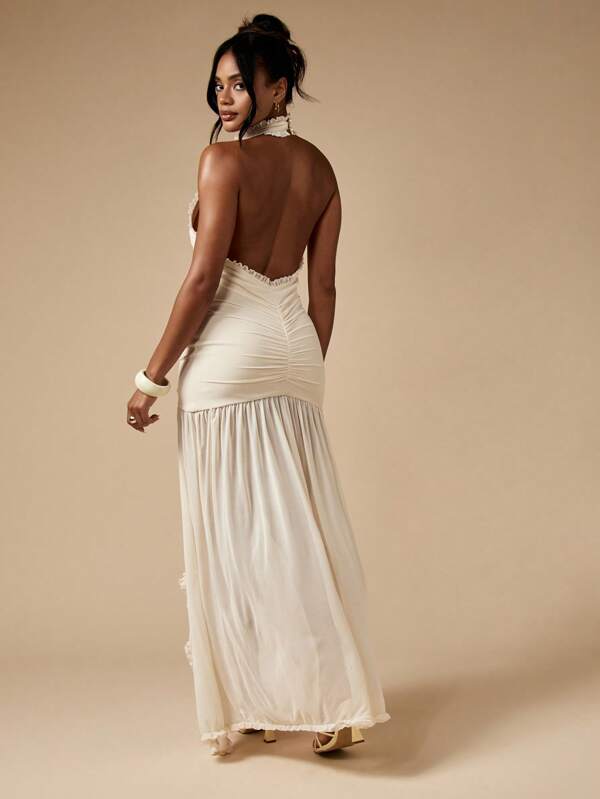 Missguided MISSGUIDED Ruffled Halter Neck Mermaid Dress With Plunging Neckline