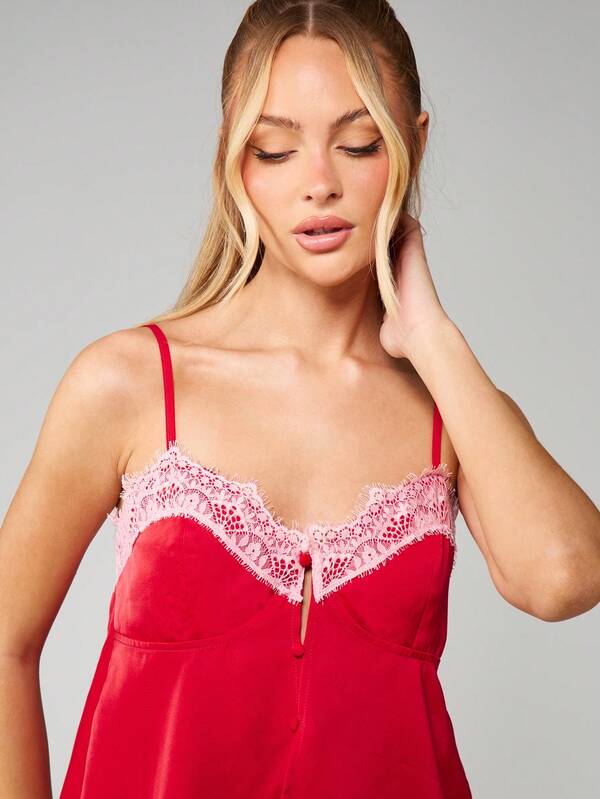 Missguided MISSGUIDED Satin Cami And Short Set With Lace Trim