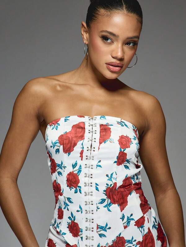 Missguided MISSGUIDED Satin Floral Print Corset Bandeau Top And Bodycon Mini Skirt Two Piece Co Ord Set