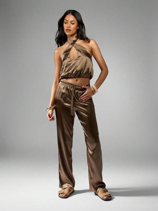 missguided MISSGUIDED Satin Halter Crop Top Wide Leg Pants Two Piece Set