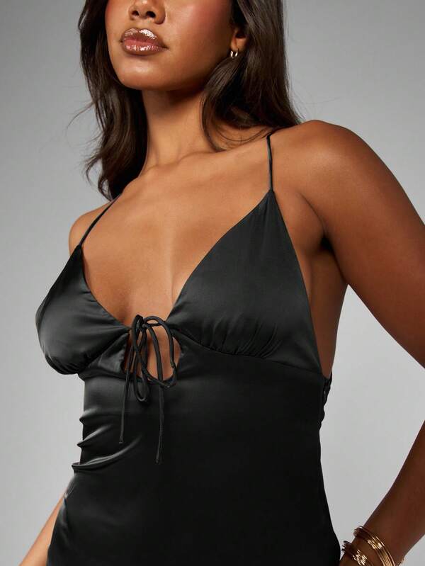 Missguided MISSGUIDED Satin Maxi Dress With Open Back Design