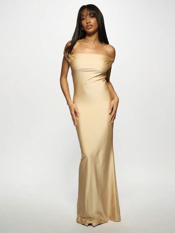 Missguided MISSGUIDED Satin Off-Shoulder Mermaid Maxi Dress