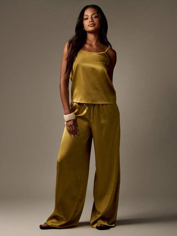 Missguided MISSGUIDED Satin Wide Leg Pants Cami Top Two-Piece Set