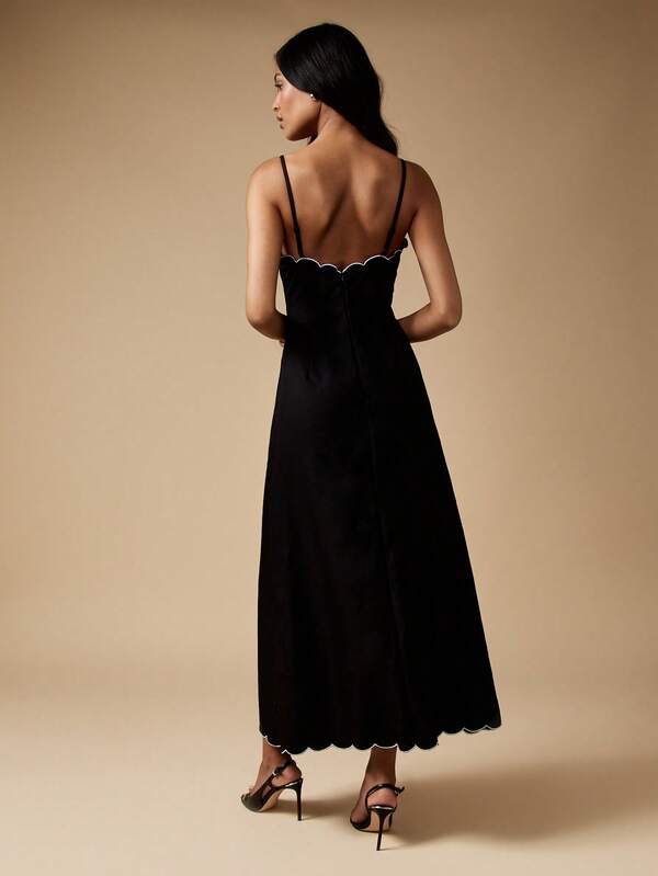 Missguided MISSGUIDED Scalloped Edge A-Line Dress With White Piping