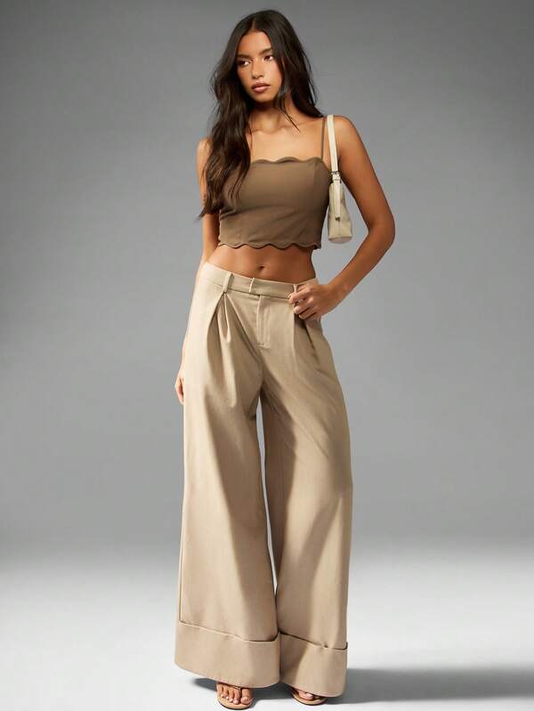 Missguided MISSGUIDED Scalloped Edge Tank Top With Adjustable Straps