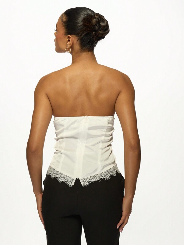 Missguided MISSGUIDED Sheer Lace Panel Scalloped Trim Top