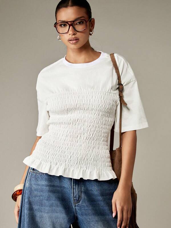 missguided MISSGUIDED Shirred Cotton T-Shirt With Ruffle Hem And Smocked Waist