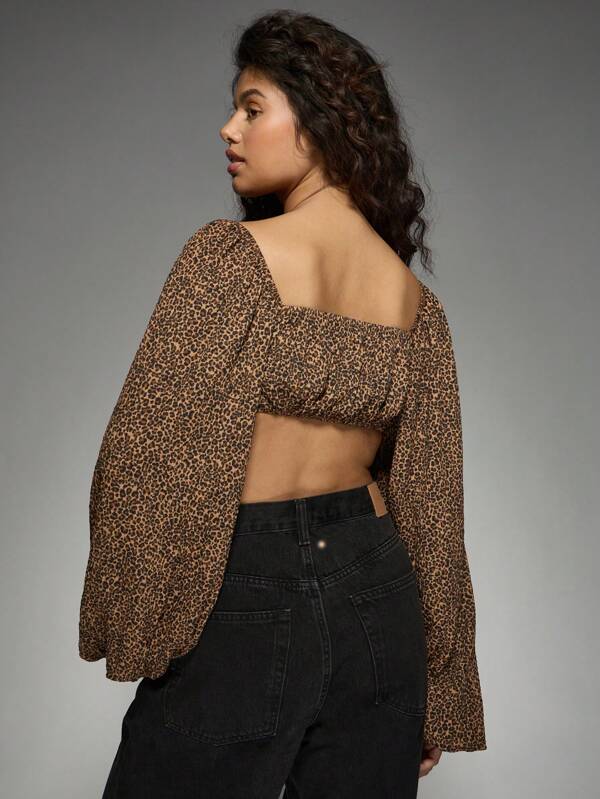 Missguided MISSGUIDED Shirred Leopard Print Crop Top Long Sleeve Square Neck Blouse Style
