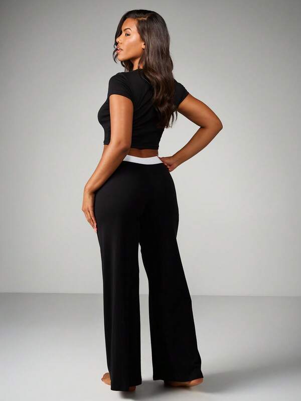 Missguided MISSGUIDED Short Sleeve Crop Top With Wide Leg Pants Set