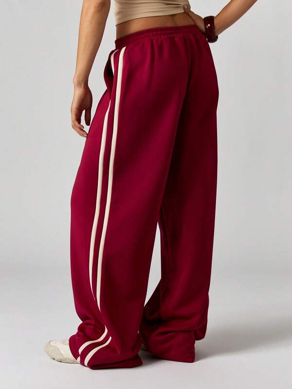Missguided MISSGUIDED Side Stripe Sweatpants With Elastic Waistband