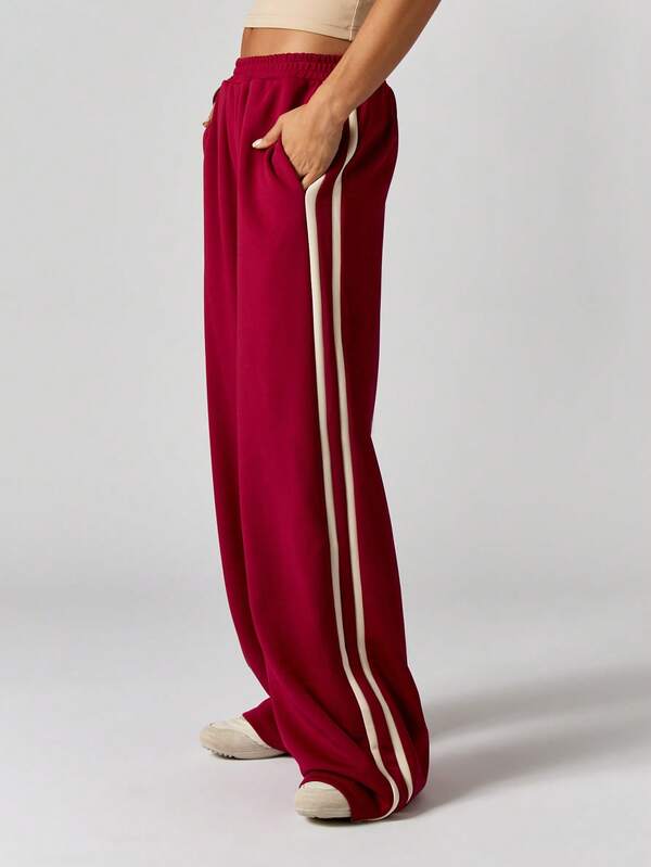 Missguided MISSGUIDED Side Stripe Sweatpants With Elastic Waistband