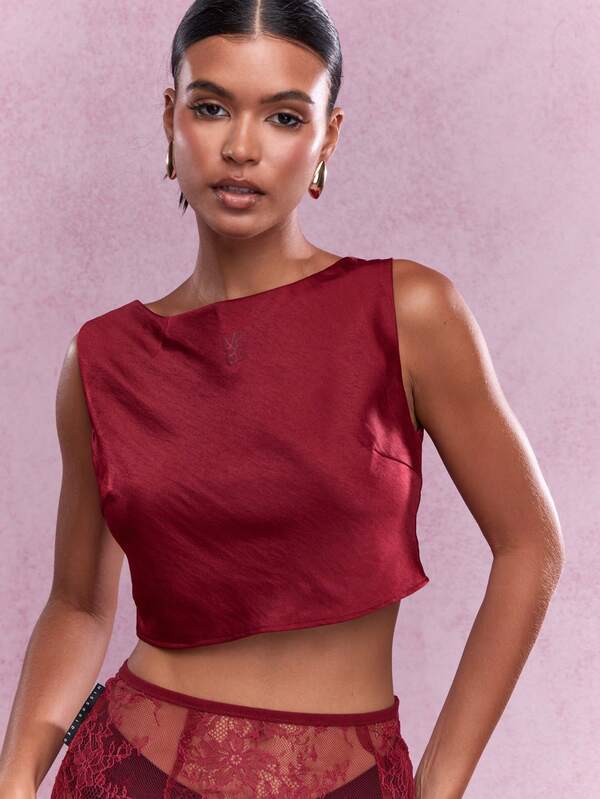 Missguided MISSGUIDED Slash Neck Asymmetric Sleeveless Silky Crop Top