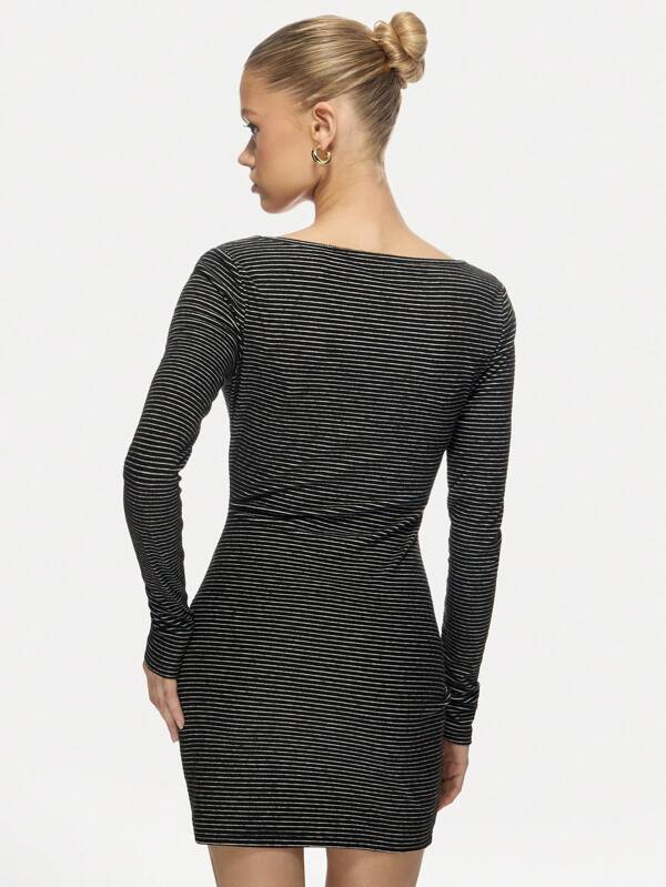 Missguided MISSGUIDED Sleek Ribbed Bodycon Mini Dress With Square Neckline Long Sleeves