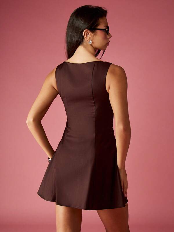 Missguided MISSGUIDED Sleeveless A-Line Mini Dress With Square Neckline