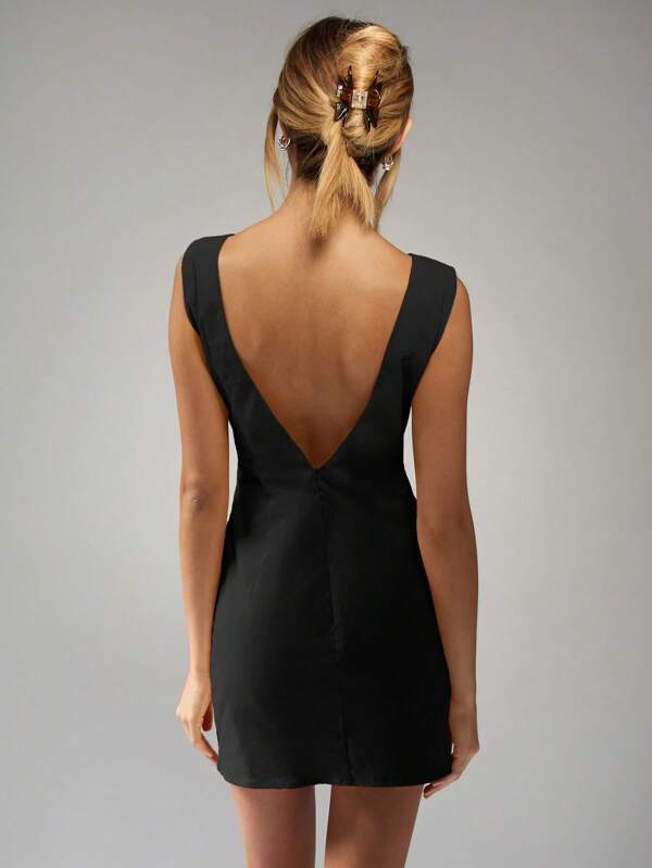 Missguided MISSGUIDED Sleeveless Bodycon Mini Dress With Deep V Back