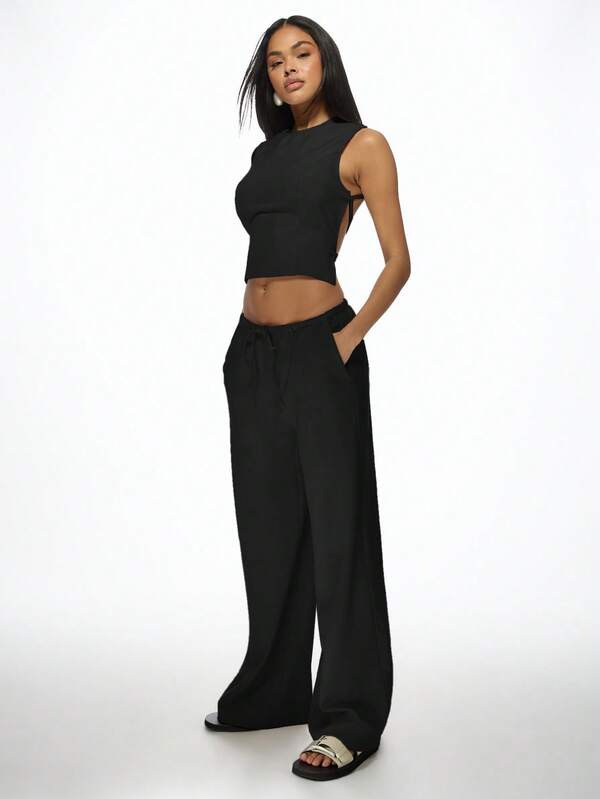 missguided MISSGUIDED Sleeveless Crop Top With Wide Leg Pants Set