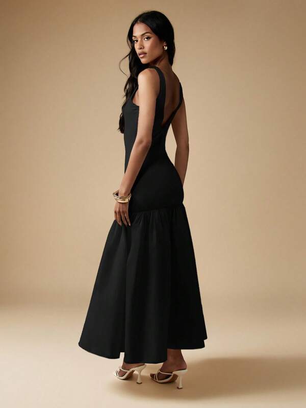 Missguided MISSGUIDED Sleeveless Scoop Neck Midaxi Dress With Drop Waist Flare