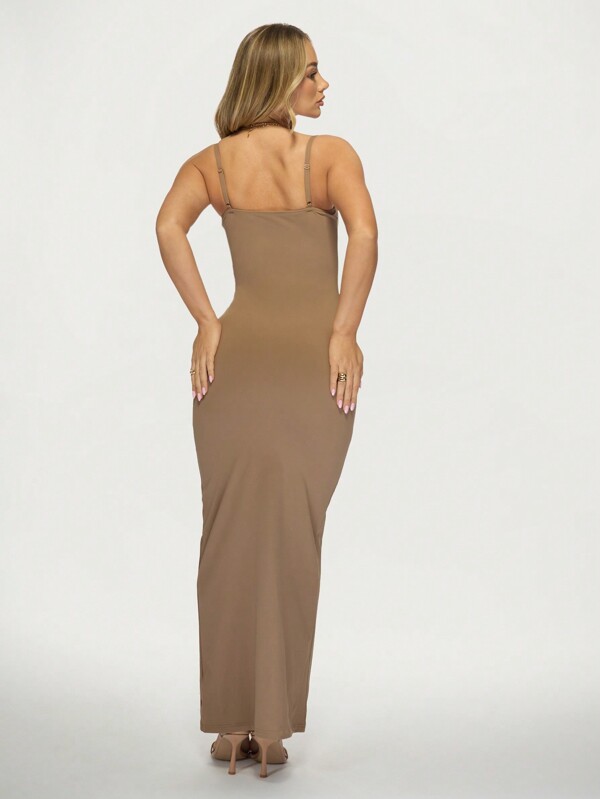 Missguided MISSGUIDED Slinky Body-Hugging Maxi Dress With Thin Straps