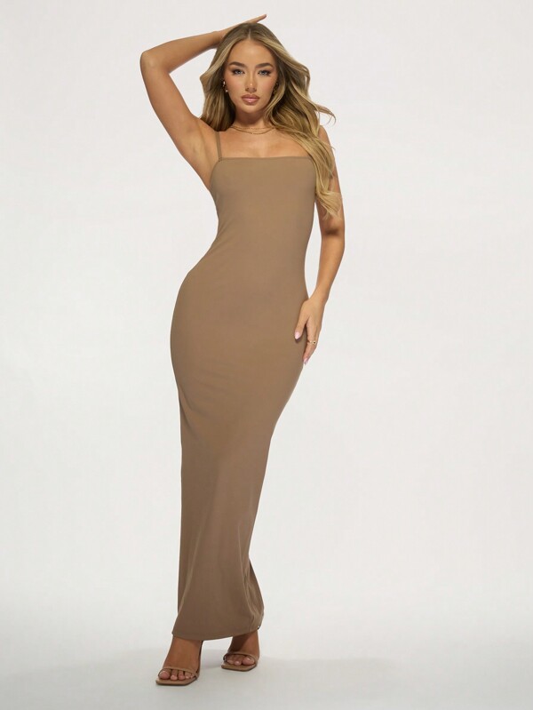 missguided MISSGUIDED Slinky Body-Hugging Maxi Dress With Thin Straps