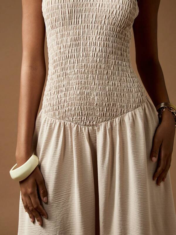 Missguided MISSGUIDED Smocked Bodice Maxi Dress With Empire Waist And V Back