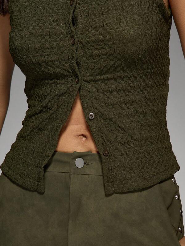 Missguided MISSGUIDED Smocked Button-Front Cut-Out Detail Crop Top