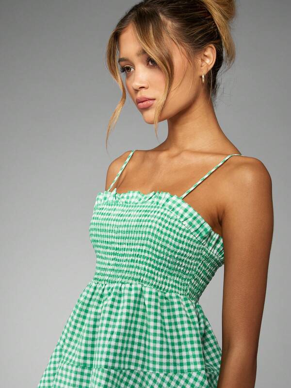 Missguided MISSGUIDED Smocked Gingham Women Tops Featuring Ruffle Trim