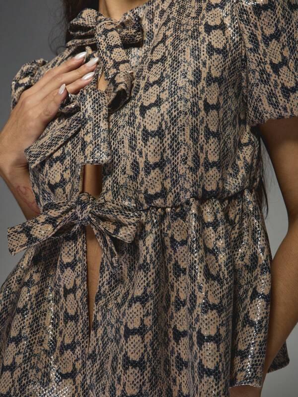 Missguided MISSGUIDED Snake Print Blouse With Bow Details And Cutouts