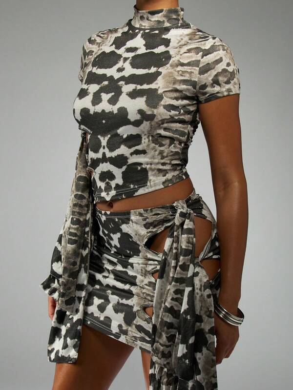 Missguided MISSGUIDED Snake Print Mock Neck Top And Mini Skirt With Cutouts