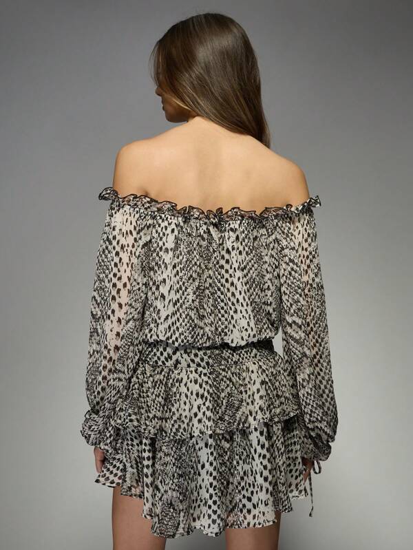 Missguided MISSGUIDED Snake Print Off-Shoulder Ruffle Trim Two-Piece Set