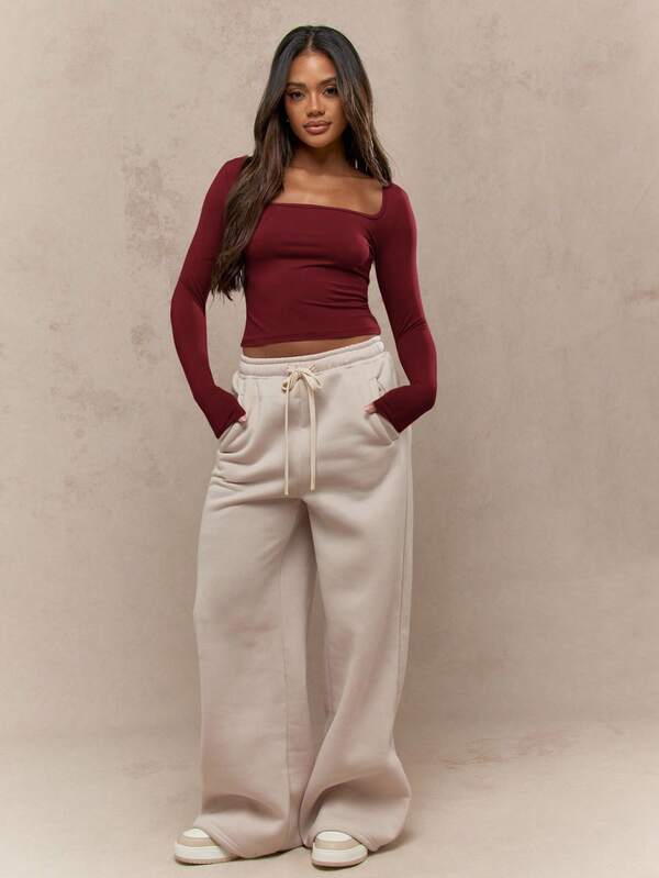 Missguided MISSGUIDED Square Neck Fitted Crop Top With Long Sleeves