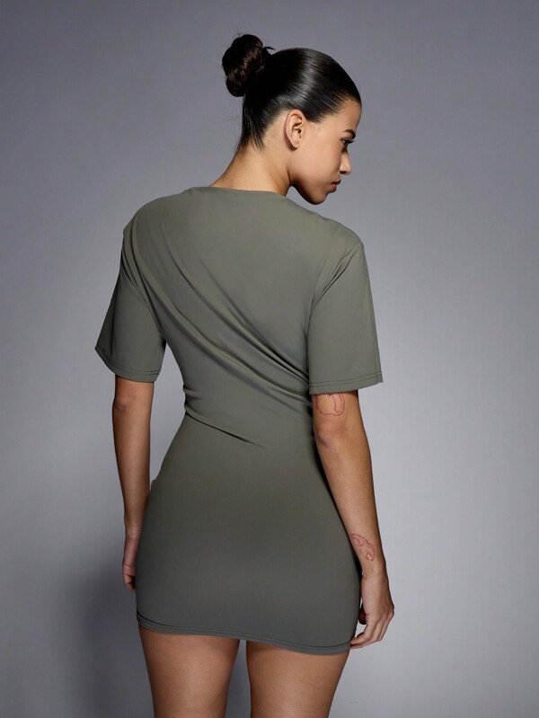 Missguided MISSGUIDED St. Patrick's Day Party Elegant Short Sleeve Bodycon Mini Dress Lucky Charm Perfect Irish Holiday Celebration Form Fitting Evening Casual Dress Stretchy Comfort Design