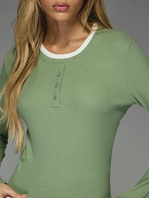 Missguided MISSGUIDED St. Patricks Day Celebration Long Sleeve Henley Loungewear Set Cozy Irish-Themed Ribbed Knit Two Piece Outfit With Fitted Pants Perfect For March 17Th Festivities
