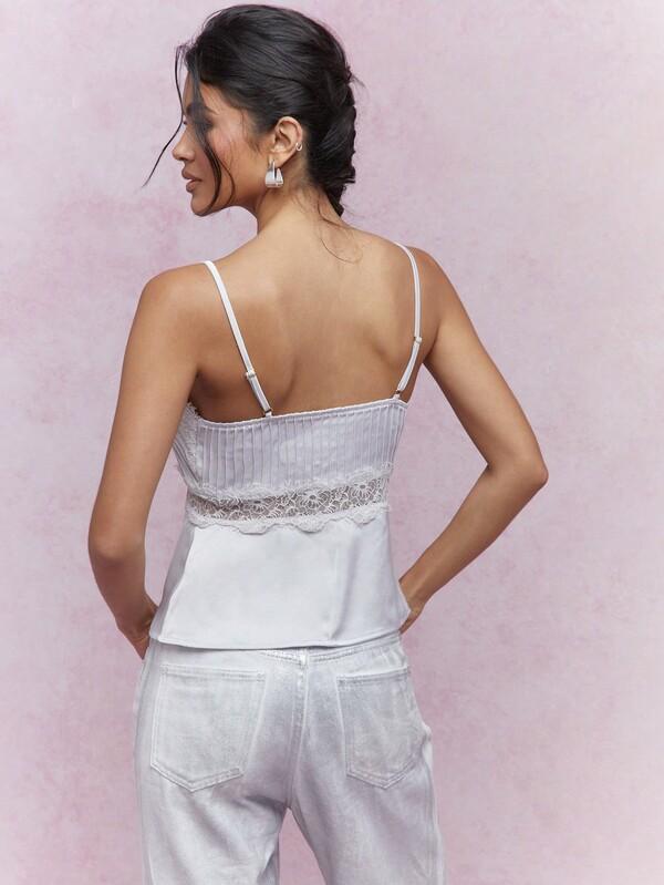 Missguided MISSGUIDED Stitching Detail Bust Button Through Lace Cami Top
