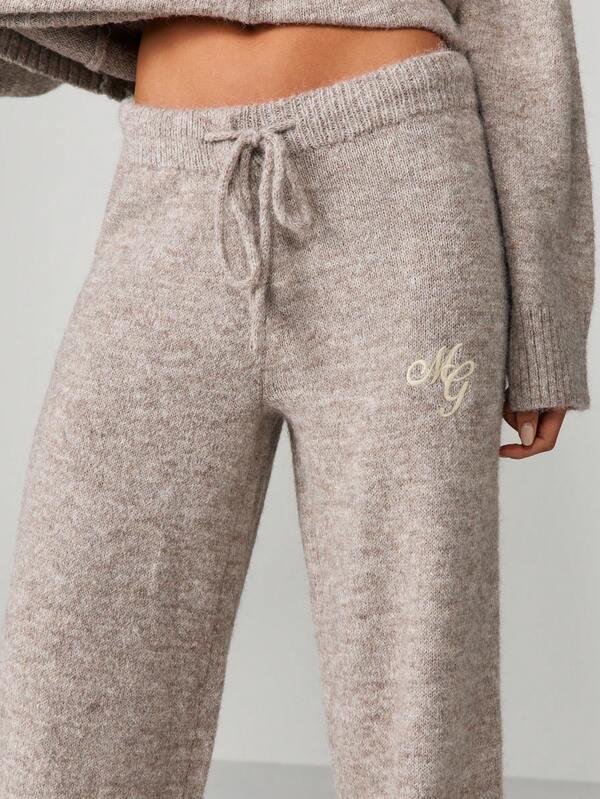Missguided MISSGUIDED Straight Leg Knit Trousers With Embroidery