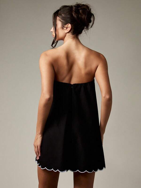 Missguided MISSGUIDED Strapless A Line Mini Dress With Scalloped Hem
