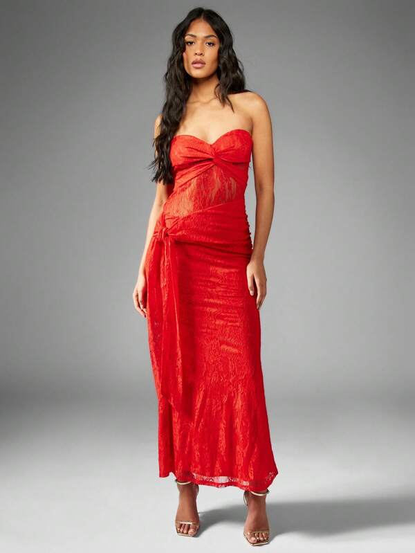 missguided MISSGUIDED Strapless Bandeau With Twist Front Detail Side Ruching Maxi Dress