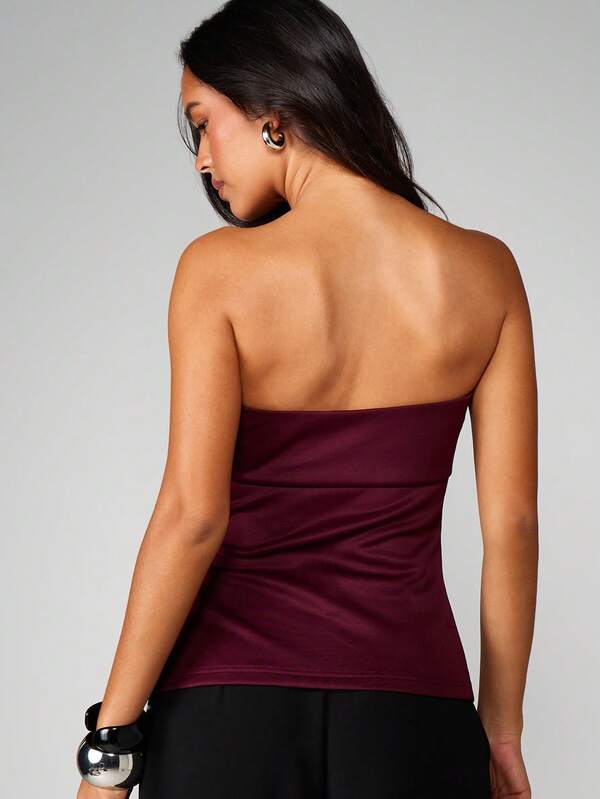 Missguided MISSGUIDED Strapless Burgundy Bandeau Top With Fitted Silhouette