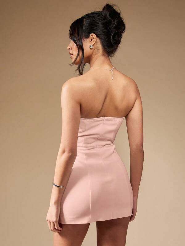 Missguided MISSGUIDED Strapless Double Bow Front Cut Out Mini Dress
