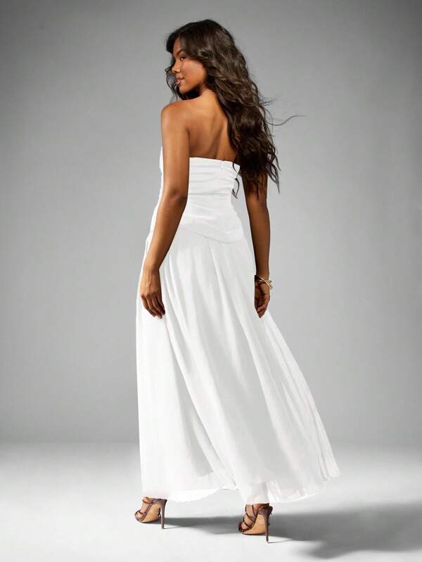Missguided MISSGUIDED Strapless Fitted Bodice Maxi Dress With Flowing Skirt